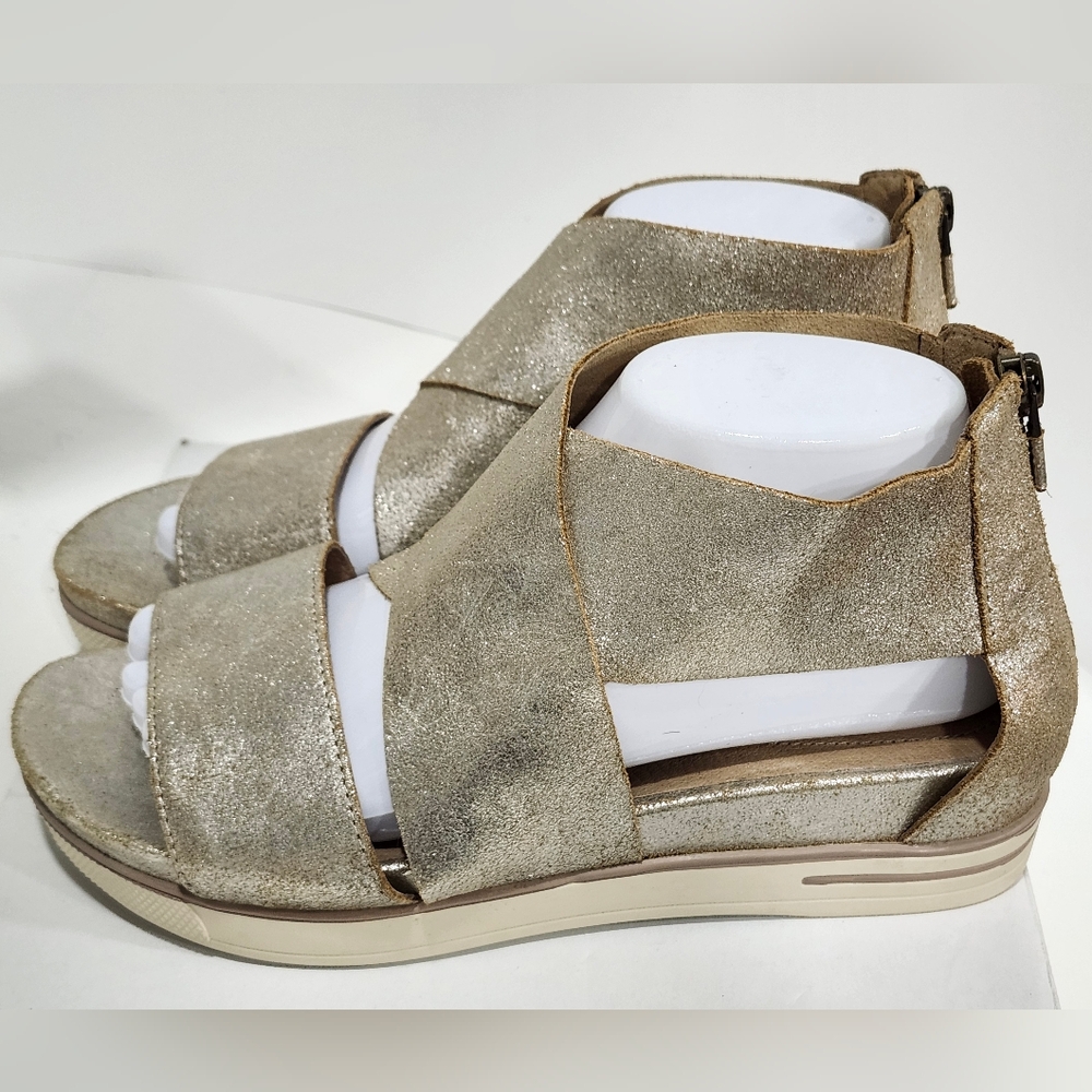 Eileen Fisher Metallic Gold Shimmer Sport Sneaker Sandals Size 8.5 NWOT
